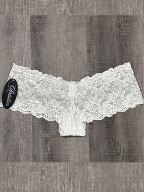 💞 New Christies XL White Lace Panties